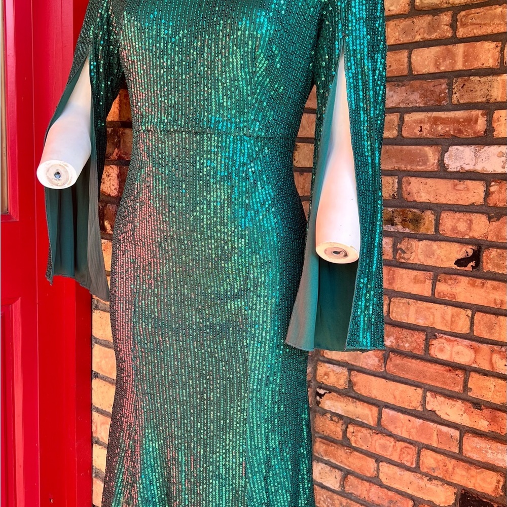 COOAN Green Sequin Bodycon Knee Length Dress Slit Sleeve V-Neck Women size L - Picture 6 of 7